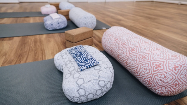 Elevate Your Practice: The Essential Guide to Yoga Bolsters and Meditation Cushions