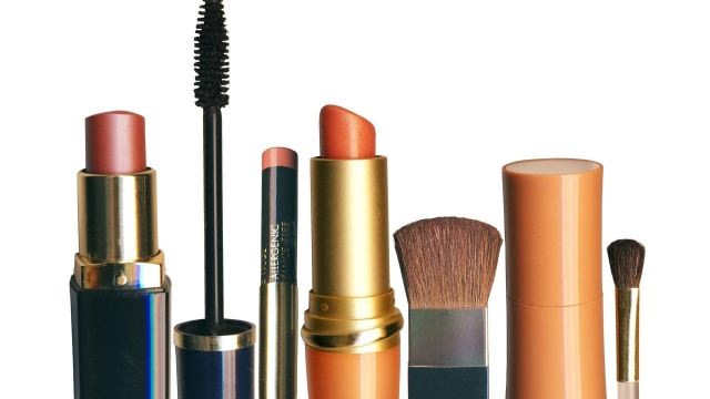 Unlock Your Glam: The Ultimate Makeup Essentials Every Beauty Lover Needs